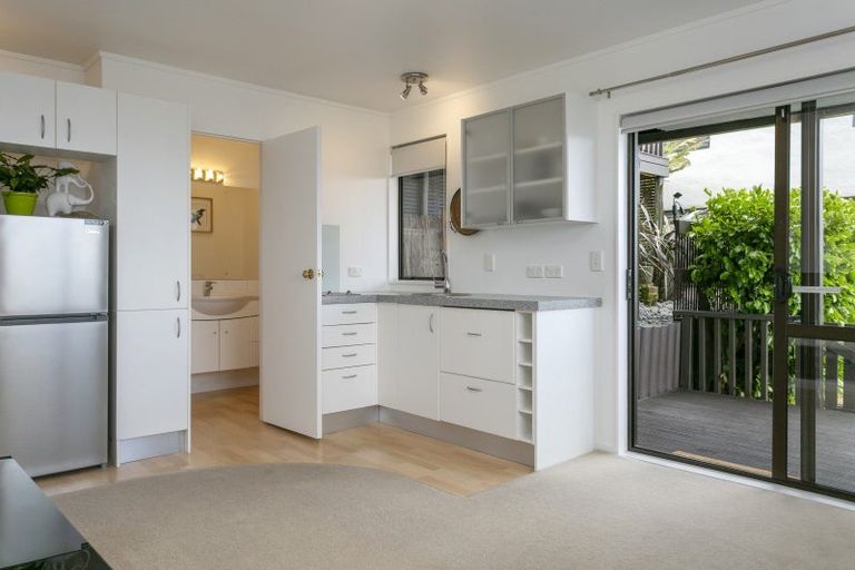 Photo of property in 80 Wakeman Road, Acacia Bay, Taupo, 3330