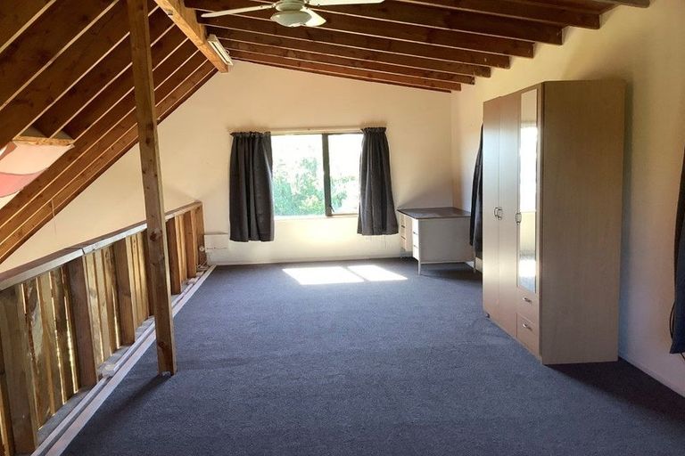 Photo of property in 2 Moss Lane, Raumati Beach, Paraparaumu, 5032