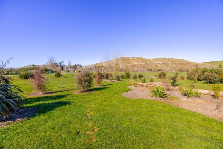 Photo of property in 40 River Road, Otane, Waipawa, 4271
