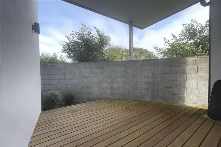 Photo of property in 1/2 Hindmarsh Street, Johnsonville, Wellington, 6037