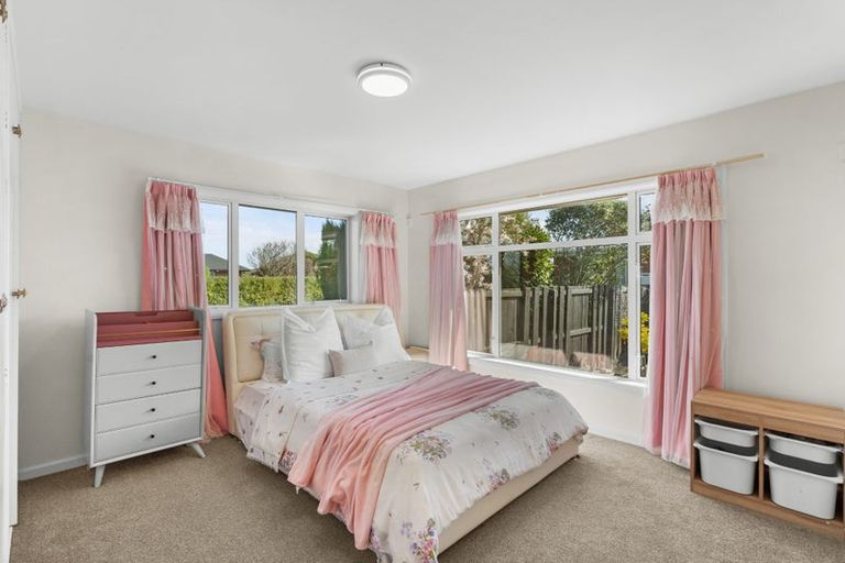 Photo of property in 27 Bourne Crescent, Papanui, Christchurch, 8053