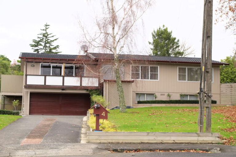 Photo of property in 4 Holbrook Place, Cockle Bay, Auckland, 2014