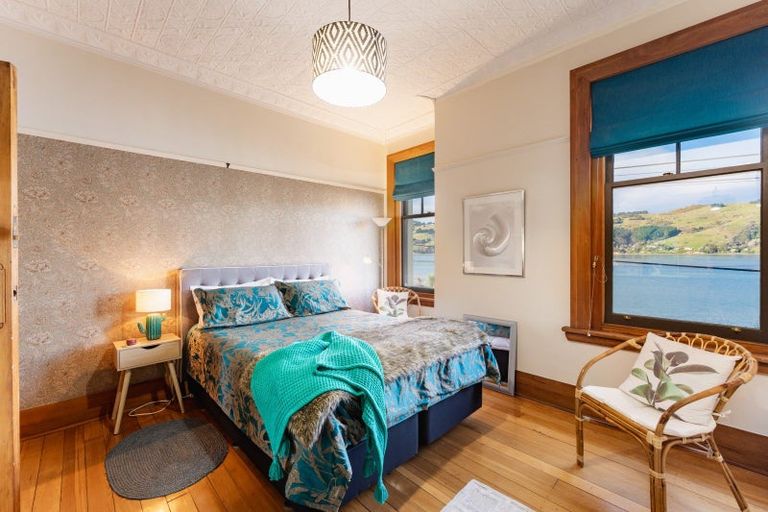 Photo of property in 247 Ravensbourne Road, Ravensbourne, Dunedin, 9022