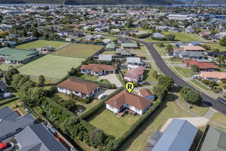 Photo of property in 28 Springbok Avenue, Whitianga, 3510