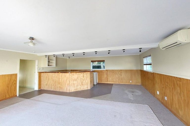 Photo of property in 5 Croydon Road, New Lynn, Auckland, 0600