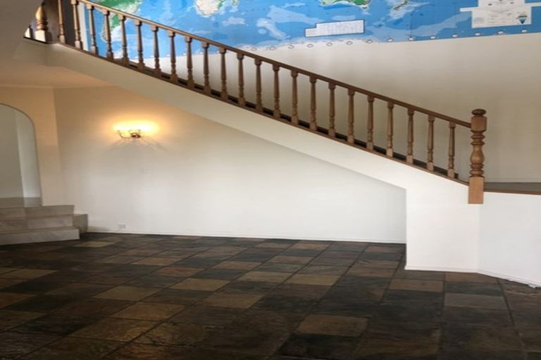 Photo of property in 15 Eclipse Place, Half Moon Bay, Auckland, 2012