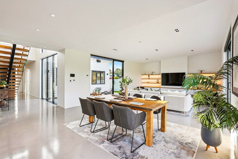 Photo of property in 22 Kahika Grove, Huapai, Kumeu, 0810