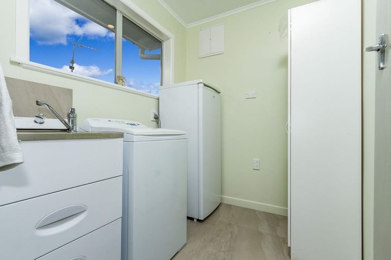 Photo of property in 215 Manuka Road, Bayview, Auckland, 0629