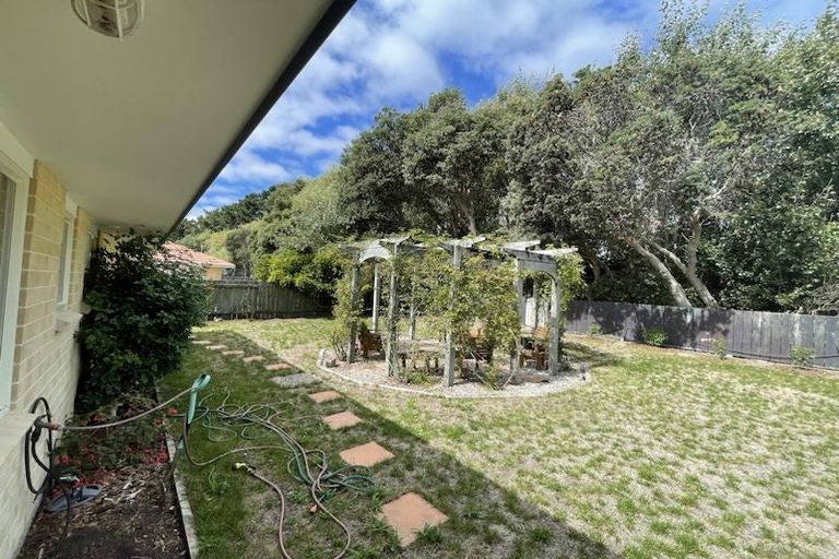 Photo of property in 74 Weggery Drive, Waikanae Beach, Waikanae, 5036
