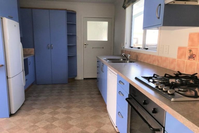 Photo of property in 10 Union Street, Merrilands, New Plymouth, 4312