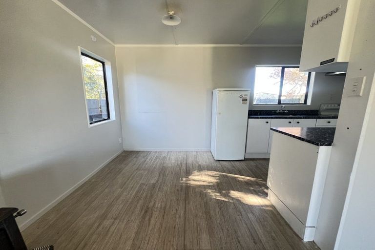 Photo of property in 19 Vera Street, Marton, 4710