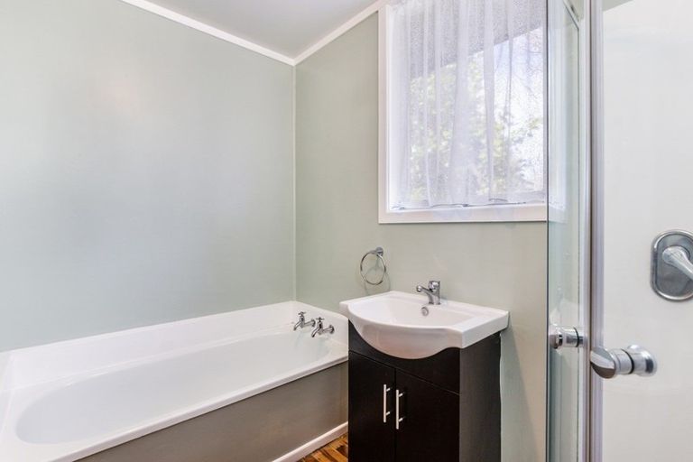 Photo of property in 1/6 Cumberland Street, Tauhara, Taupo, 3330