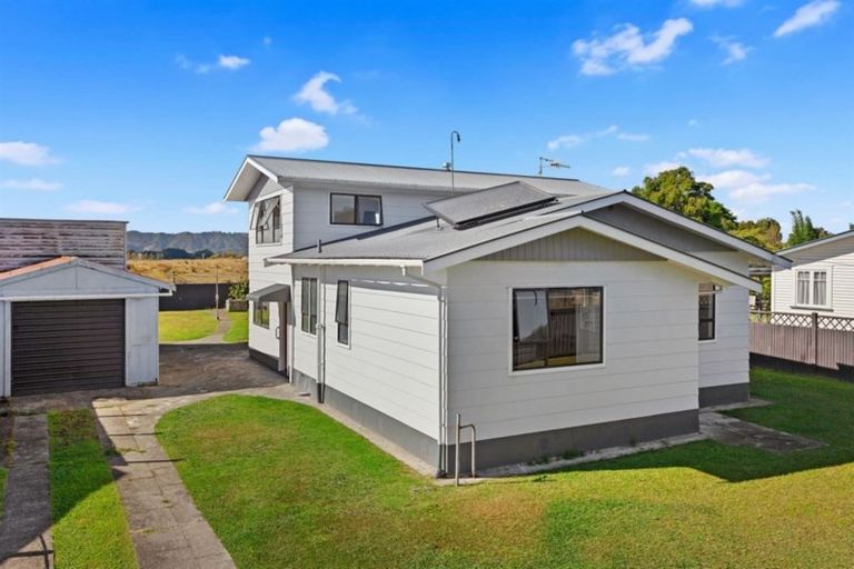 Photo of property in 97 College Road, Edgecumbe, 3120