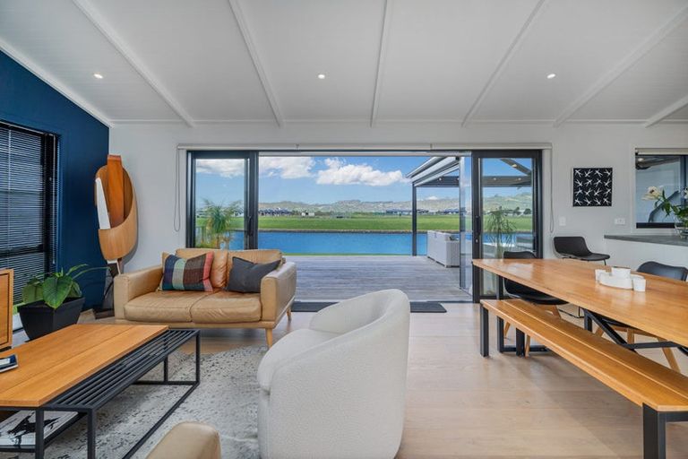 Photo of property in 20 Ngaroma Crescent, Whitianga, 3510