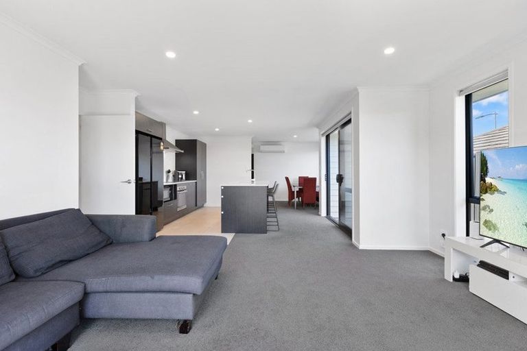 Photo of property in 18 Pioneer Crescent, Omokoroa, 3114