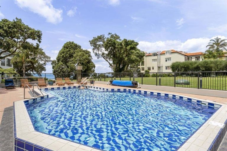 Photo of property in Mon Desir Apartments, 173 Hurstmere Road, Takapuna, Auckland, 0622