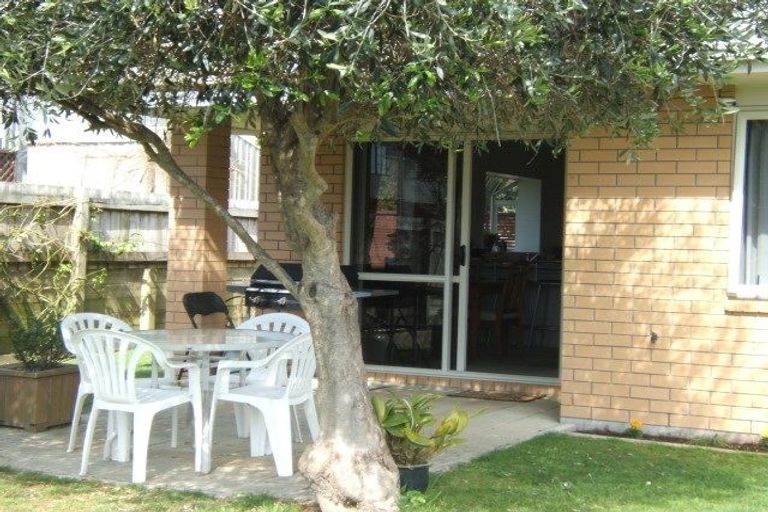 Photo of property in 16 Eclipse Terrace, Welcome Bay, Tauranga, 3112