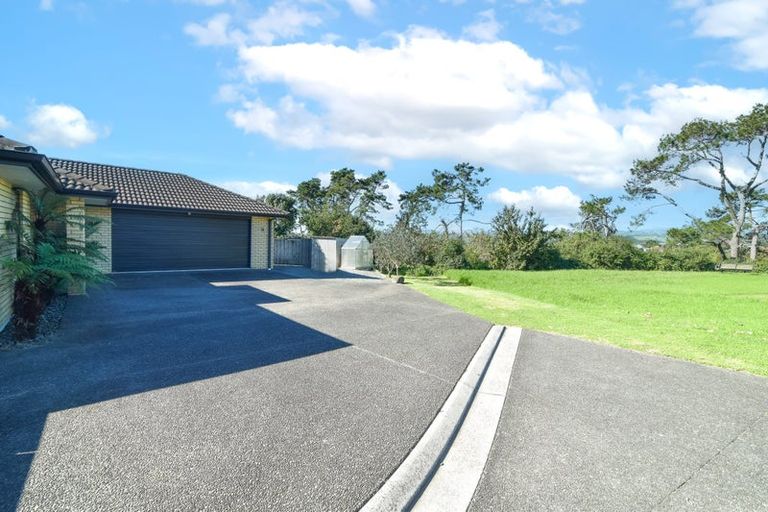 Photo of property in 1 Teal Place, Pyes Pa, Tauranga, 3112