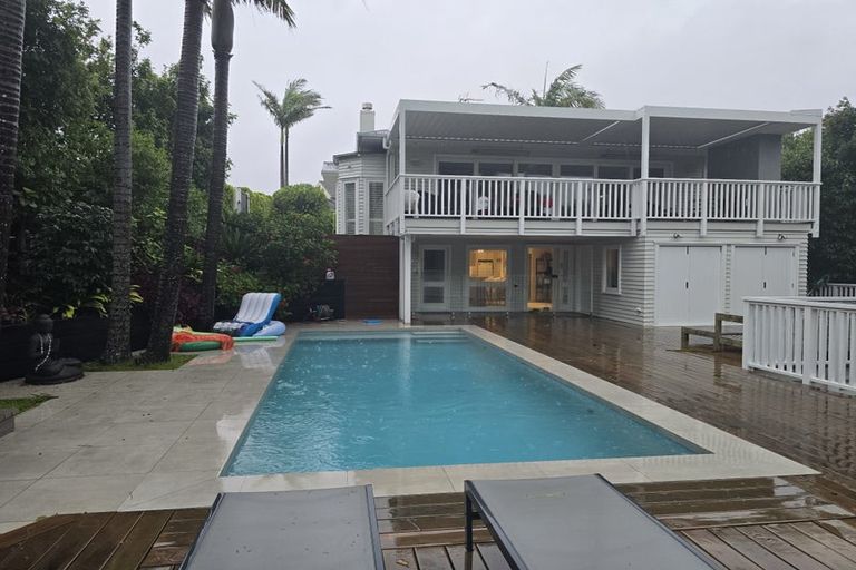 Photo of property in 59 Atkin Avenue, Mission Bay, Auckland, 1071