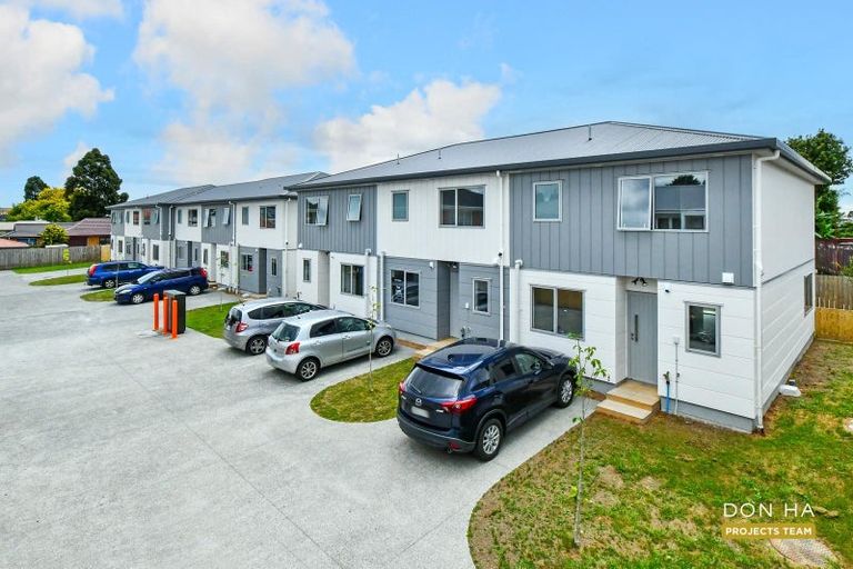 Photo of property in 9/70 Clevedon Road, Papakura, 2110