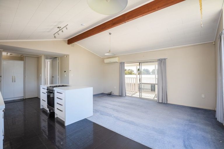 Photo of property in 27 Leslie Street, Waitara, 4320