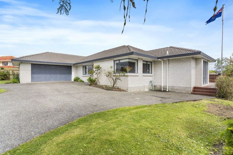 Photo of property in 12 Daria Place, Northpark, Auckland, 2013