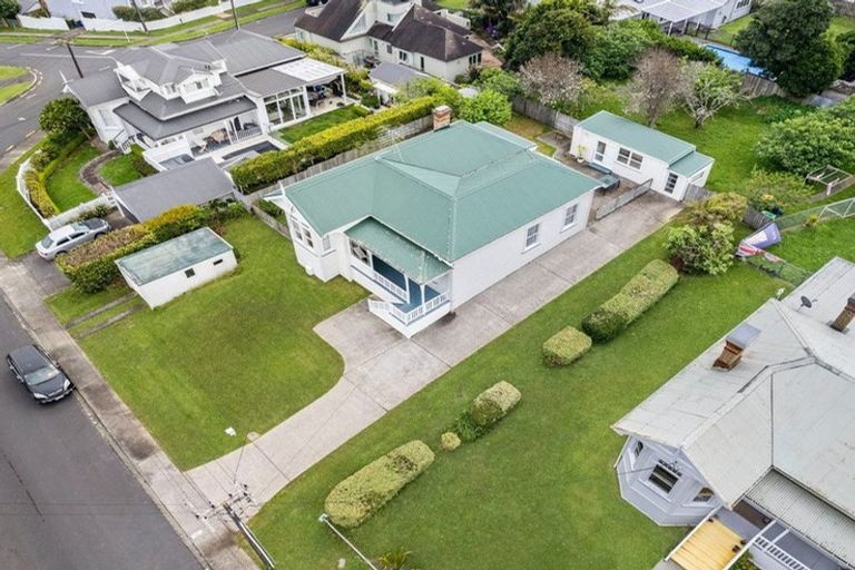 Photo of property in 5 Mariposa Crescent, Birkenhead, Auckland, 0626