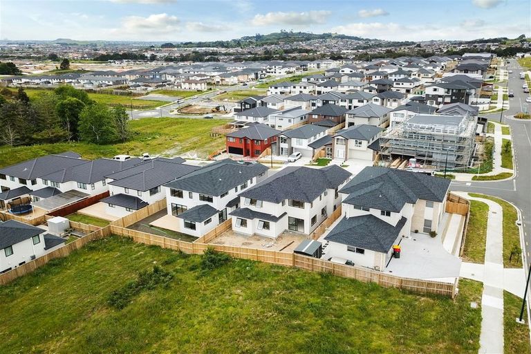 Photo of property in 15 Hariata Street, Flat Bush, Auckland, 2019