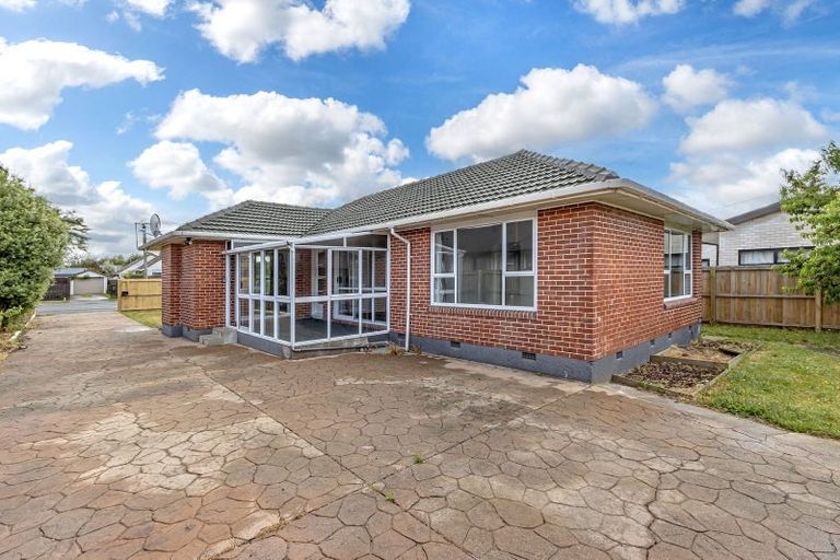 Photo of property in 90 Neill Street, Hornby, Christchurch, 8042