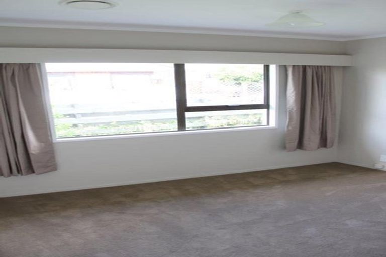 Photo of property in 116b Wellington Street, Pukekohe, 2120