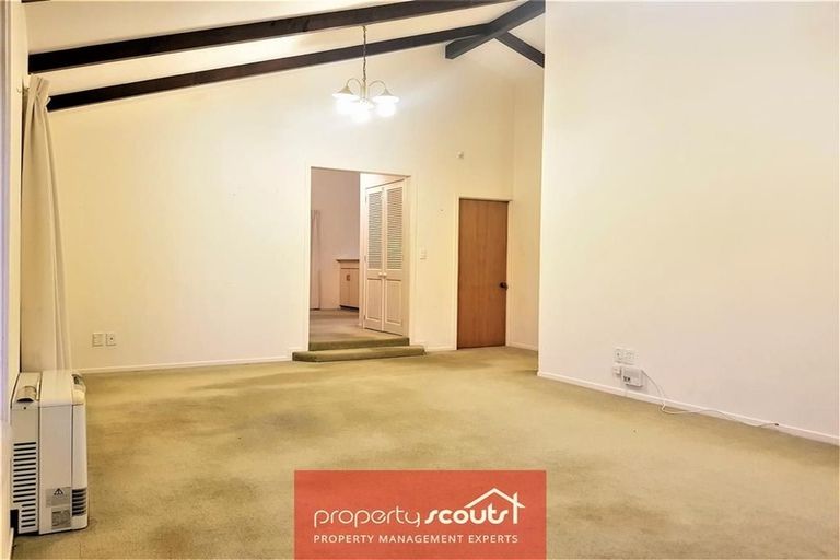 Photo of property in 51 Karina Road, Merrilands, New Plymouth, 4312