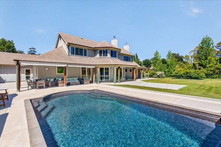 Photo of property in 21 Endsleigh Drive, Havelock North, Hastings, 4172