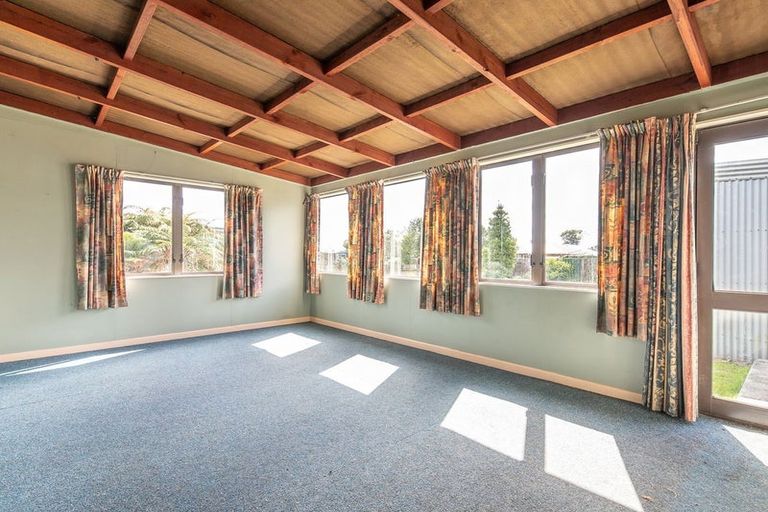 Photo of property in 149 Queen Street, Westport, 7825