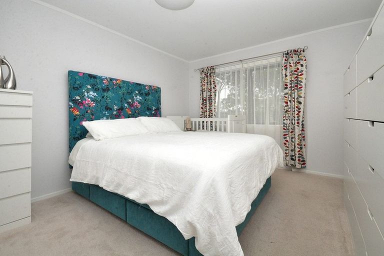 Photo of property in 7/109 Don Buck Road, Massey, Auckland, 0614