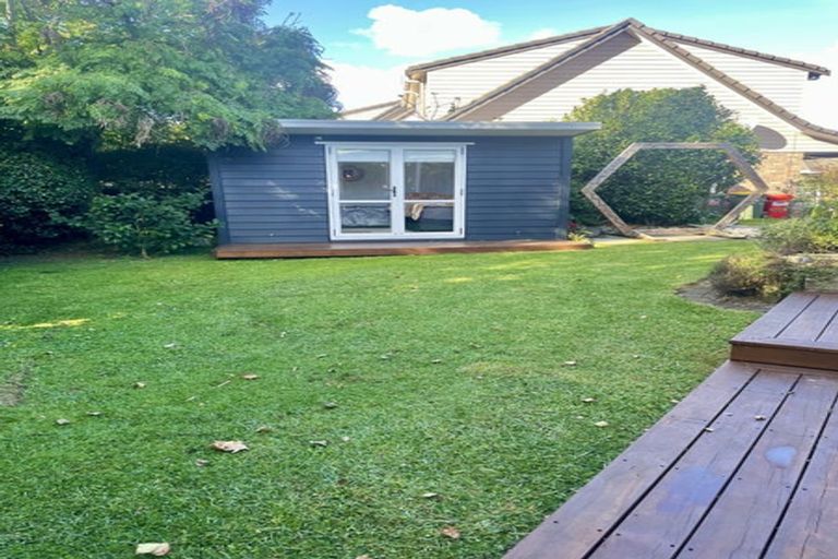 Photo of property in 9 Ross Crescent, Orewa, 0931