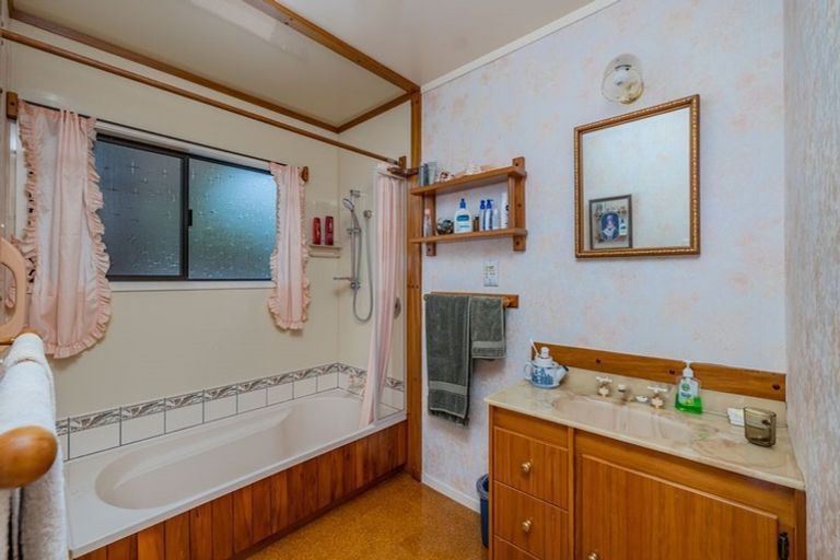 Photo of property in 37a Oromahoe Road, Opua, 0200