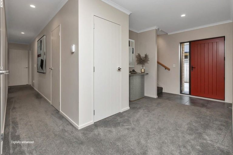 Photo of property in 5 Aarts Place, One Tree Point, 0118