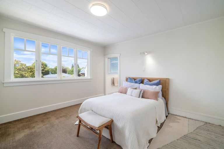 Photo of property in 110 Glandovey Road, Strowan, Christchurch, 8052