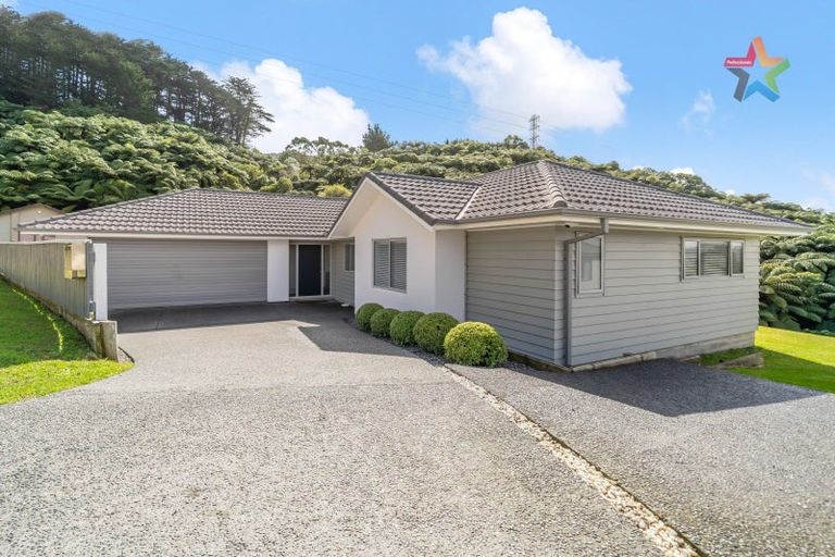 Photo of property in 11a Aran More Place, Belmont, Lower Hutt, 5010