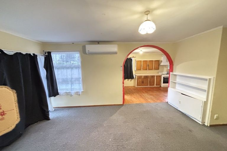 Photo of property in 52 Tatariki Street, Rosehill, Papakura, 2113