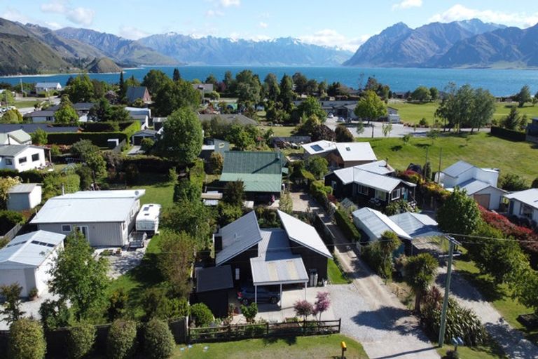 Photo of property in 82 Noema Terrace, Lake Hawea, Wanaka, 9382