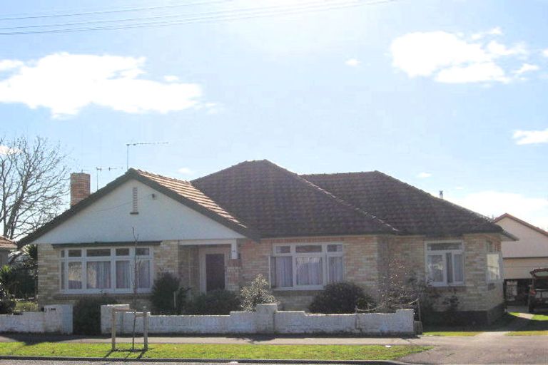 Photo of property in 25 Naylor Street, Hamilton East, Hamilton, 3216