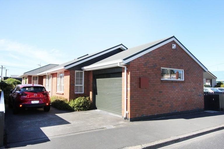 Photo of property in 103 Surrey Street, Forbury, Dunedin, 9012