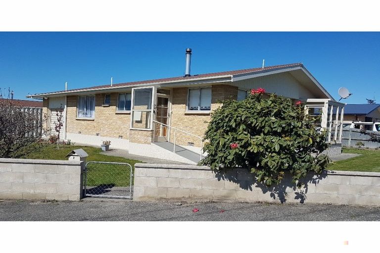 Photo of property in 5 Goldsmith Street, Waimate, 7924