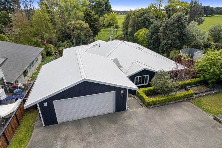 Photo of property in 58 Wood Leigh, Paraparaumu Beach, Paraparaumu, 5032
