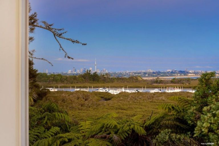 Photo of property in 41b Jaemont Avenue, Te Atatu South, Auckland, 0610