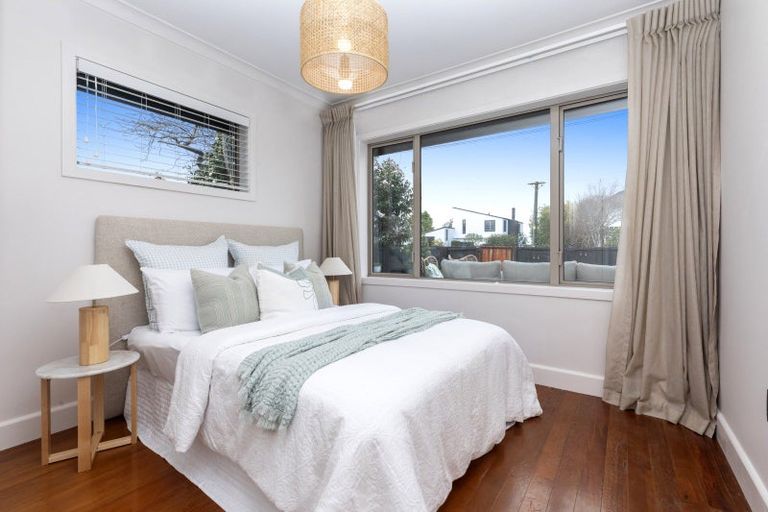 Photo of property in 1/65 Knowles Street, St Albans, Christchurch, 8052