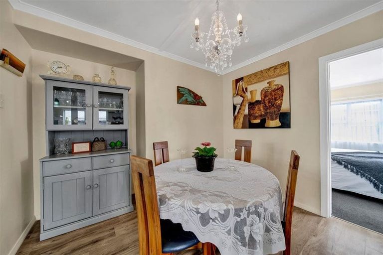 Photo of property in 40 Grey Street, Normanby, Hawera, 4614