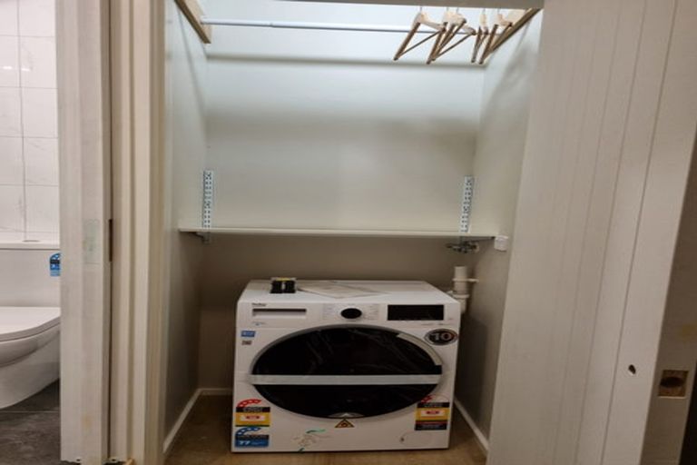 Photo of property in Vibra-train, 1/3 Kensington Avenue, Petone, Lower Hutt, 5012