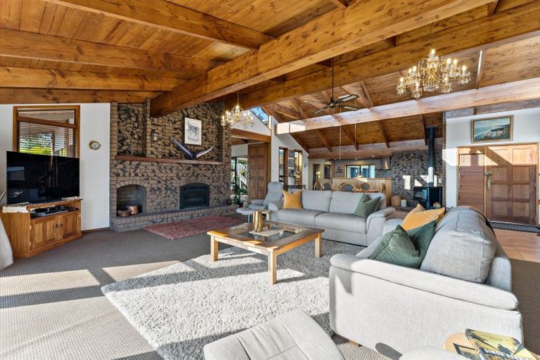 Photo of property in 34 Motutara Road, Muriwai, Waimauku, 0881